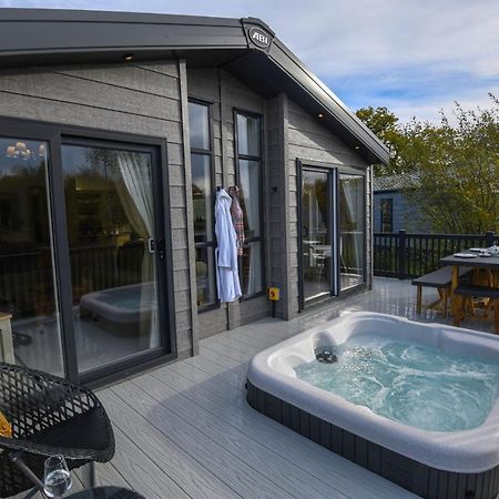 Lakewood Retreat Woodhall Spa Exterior foto